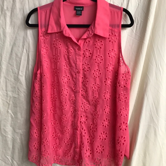 torrid Tops - Sleeveless torrid blouse pink